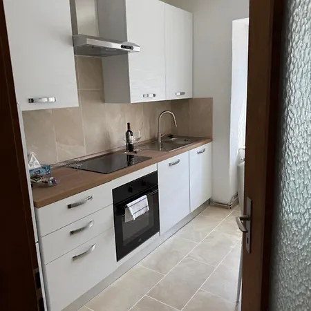 Con Terrazzo Appartement *